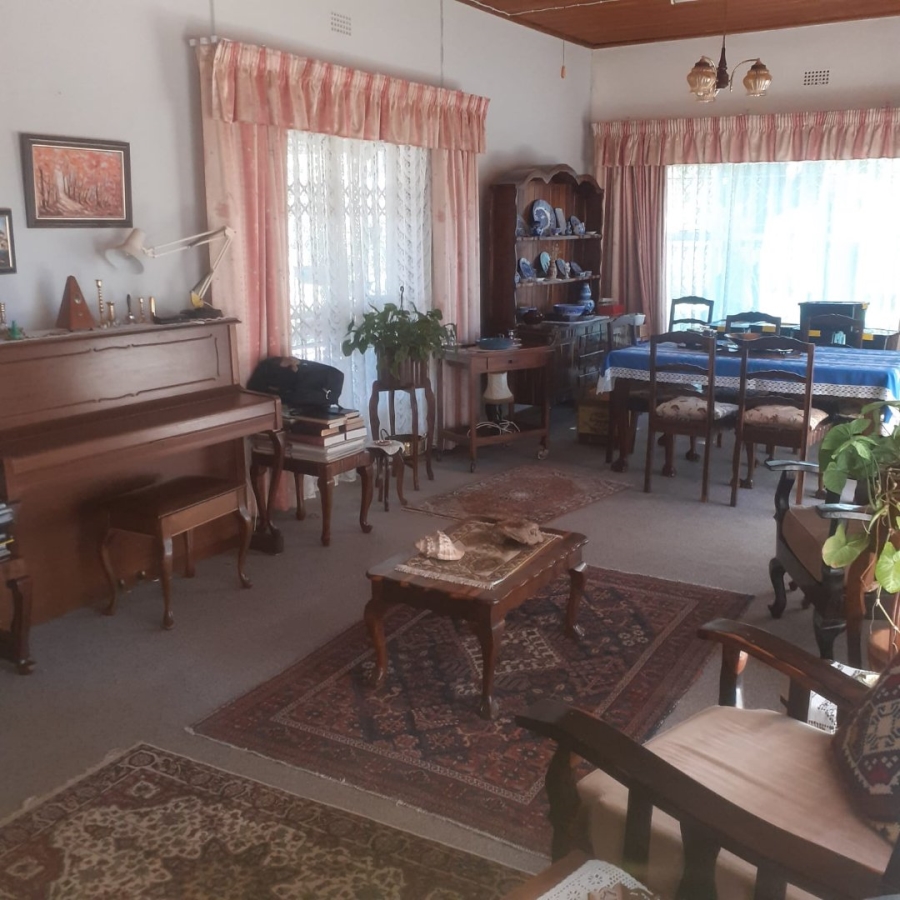 4 Bedroom Property for Sale in Hennenman Free State